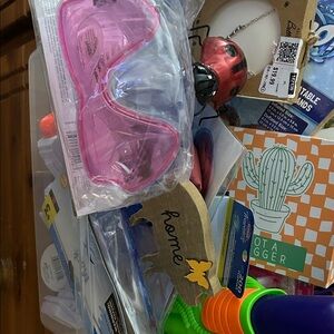 Vibrant Pink Heart Sunglasses